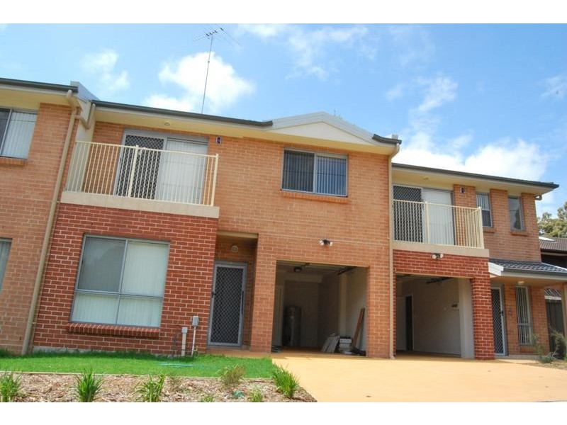 6/30 Chiswick Street, Greenacre NSW 2190