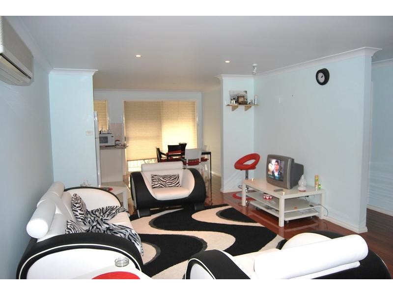 3/5 Railway Street, Guildford NSW 2161