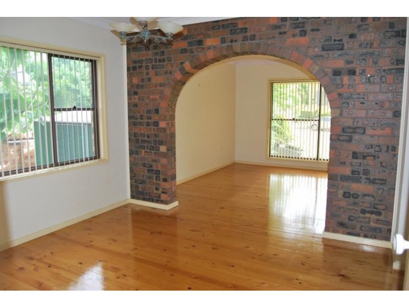 4 Conifer Court, Greystanes NSW 2145