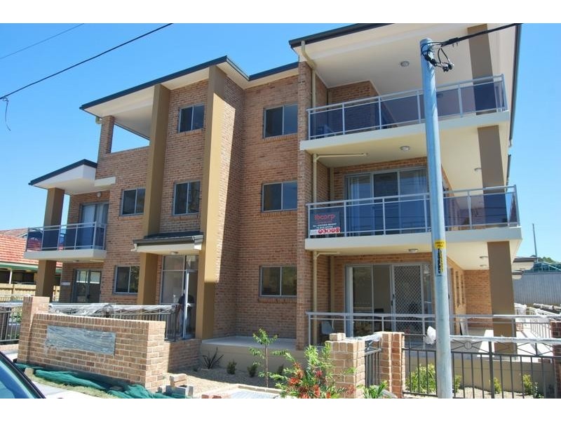 4/11-13 Cross Street, Guildford NSW 2161