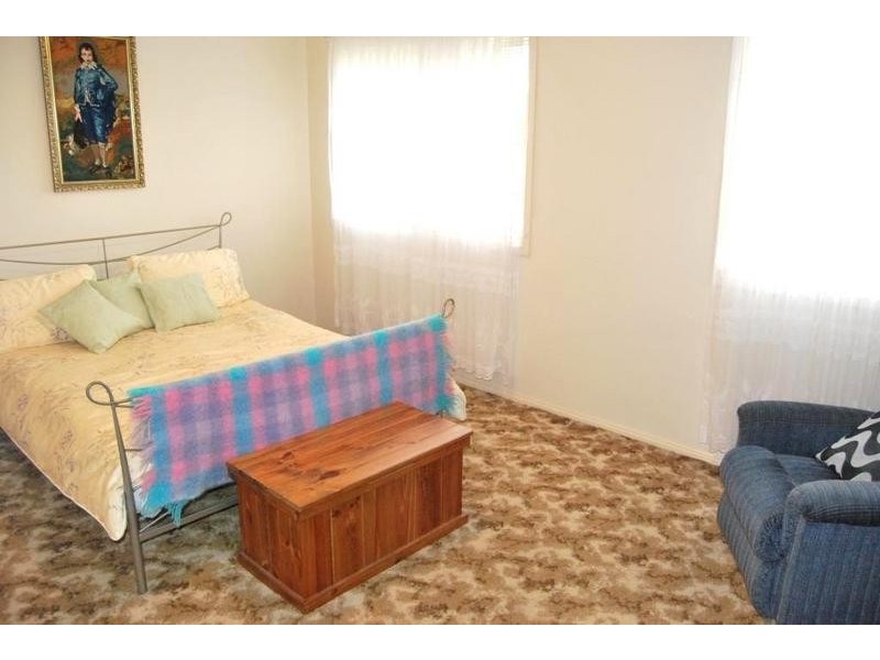 9 Faulds Street, Guildford West NSW 2161