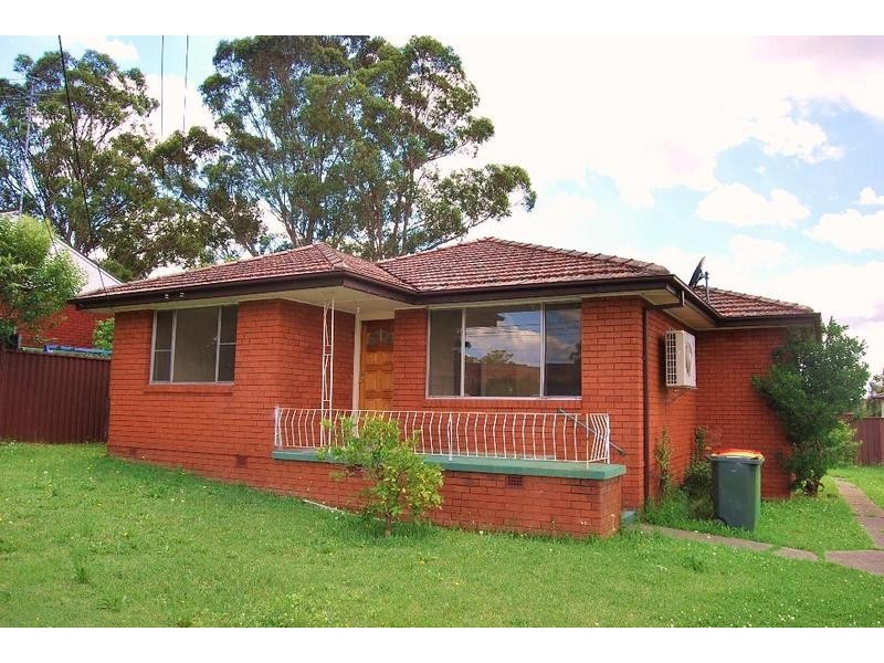 Fairfield West NSW 2165