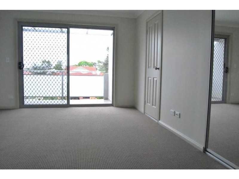 77 Hawksview Road, Merrylands NSW 2160