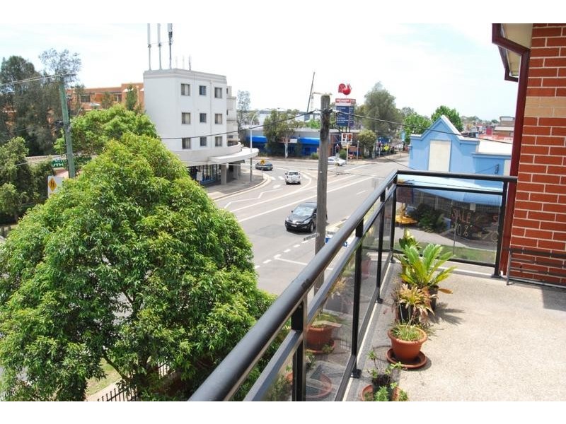 11/290-294 Merrylands Road, Merrylands NSW 2160