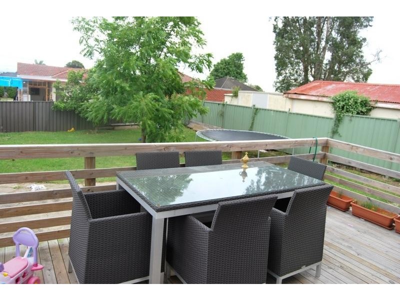 44 Wisdom Street, Guildford West NSW 2161