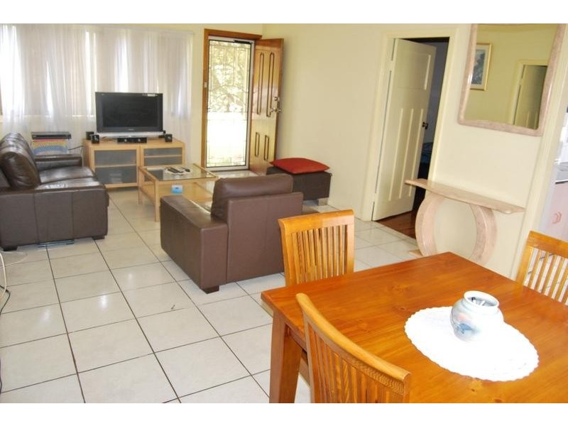 10 Larra Street, Yennora NSW 2161