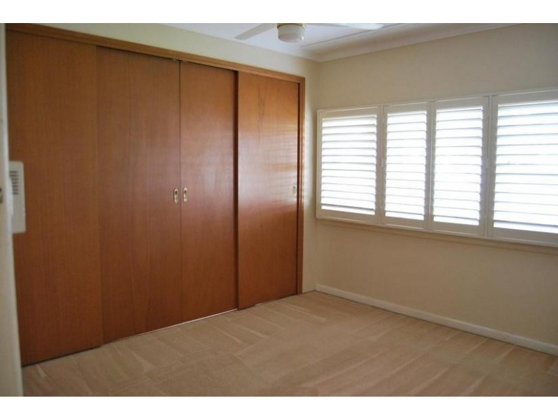 19 McArthur St, Guildford NSW 2161