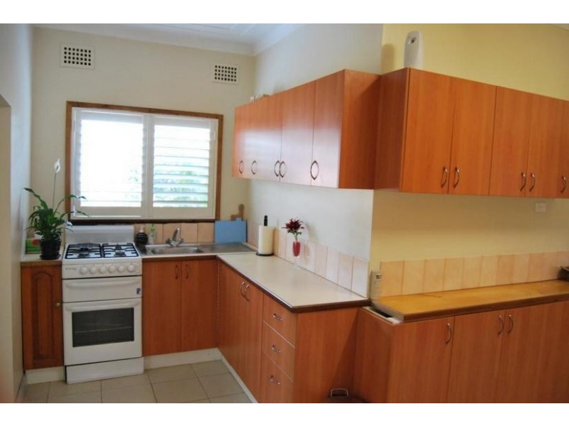 19 McArthur St, Guildford NSW 2161