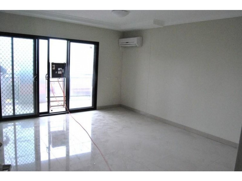 134-136 Woodville RD, Merrylands NSW 2160