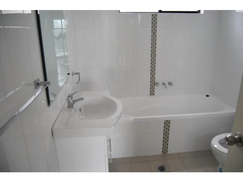 134-136 Woodville RD, Merrylands NSW 2160