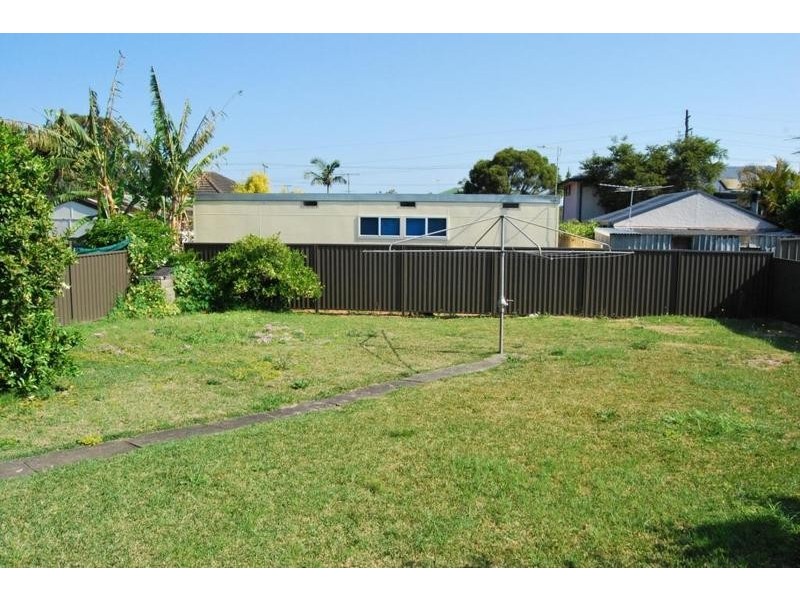 40 Wisdom Street, Guildford NSW 2161