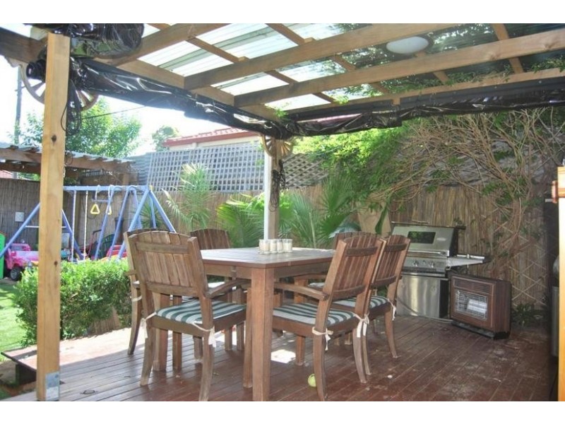 28 Kenyons Road, Merrylands NSW 2160