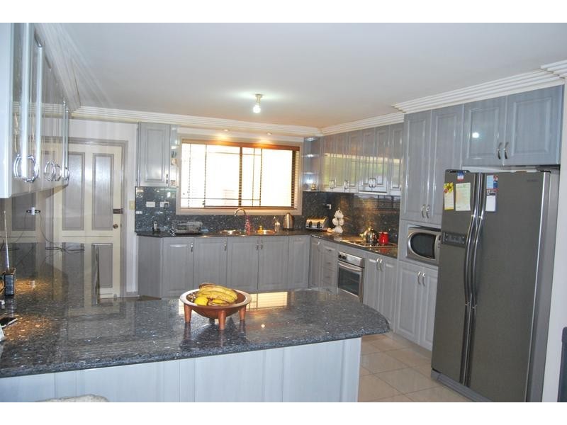 126 Damien Avenue, Greystanes NSW 2145