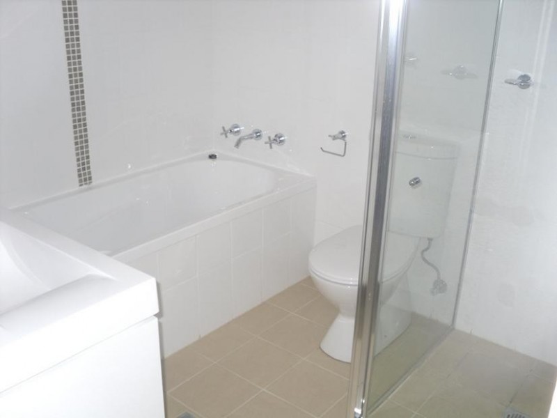 16/19-21 Lydbrook St, Westmead NSW 2145