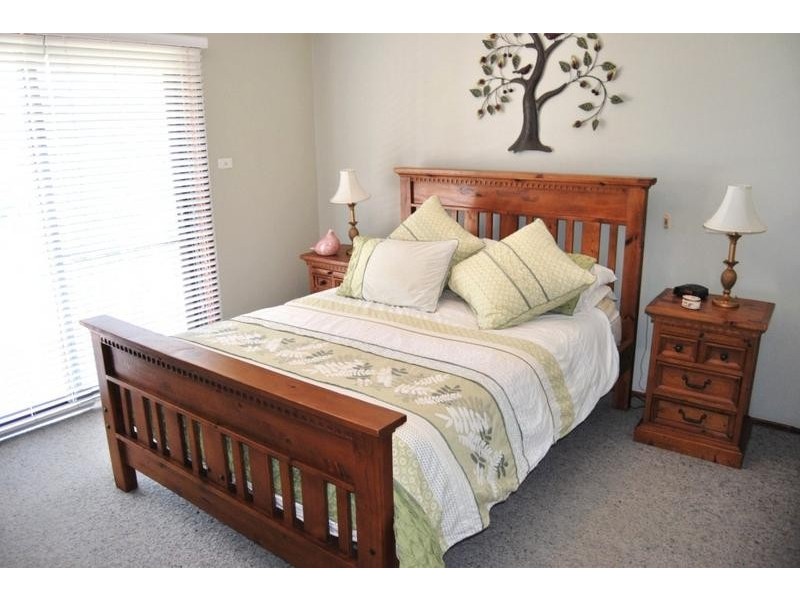 22 Cameron Ct, Merrylands NSW 2160