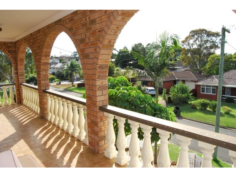 17 Adler Parade, Greystanes NSW 2145