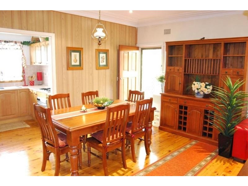 18 Excelsior St, Merrylands NSW 2160