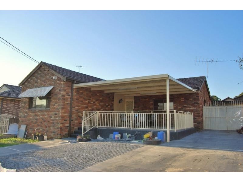 55 MCCREDIE RD, Guildford West NSW 2161