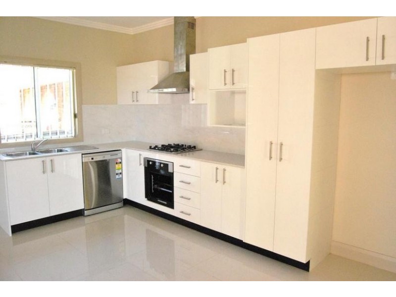 37 FRANK STREET, Guildford NSW 2161