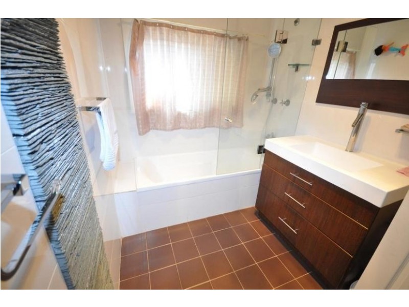 33 FAULDS ROAD, Guildford West NSW 2161