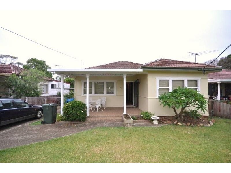 73 EDNA AVENUE, Merrylands NSW 2160