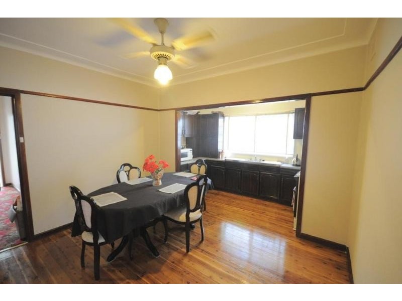 73 EDNA AVENUE, Merrylands NSW 2160