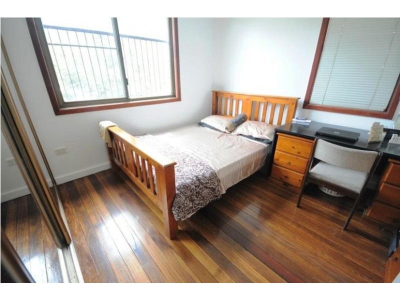 3 BALLANDELLA ROAD, Toongabbie NSW 2146