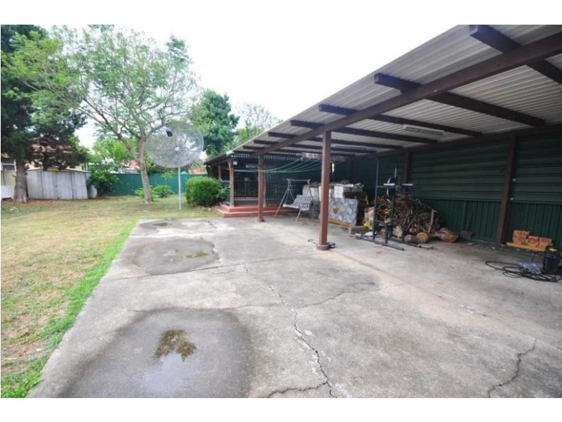 3 BALLANDELLA ROAD, Toongabbie NSW 2146