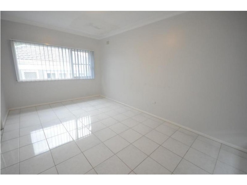 4 Kooba St,, Merrylands NSW 2160