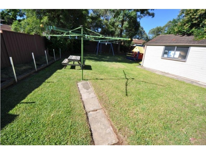 43 BREWER CRESCENT, South Wentworthville NSW 2145