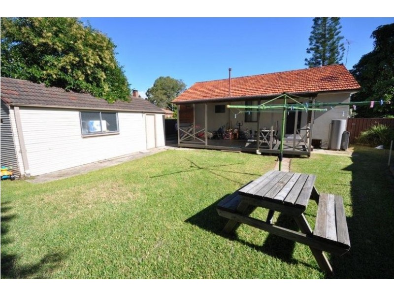 43 BREWER CRESCENT, South Wentworthville NSW 2145