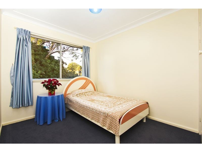 17 LUCERNE AVENUE, South Wentworthville NSW 2145