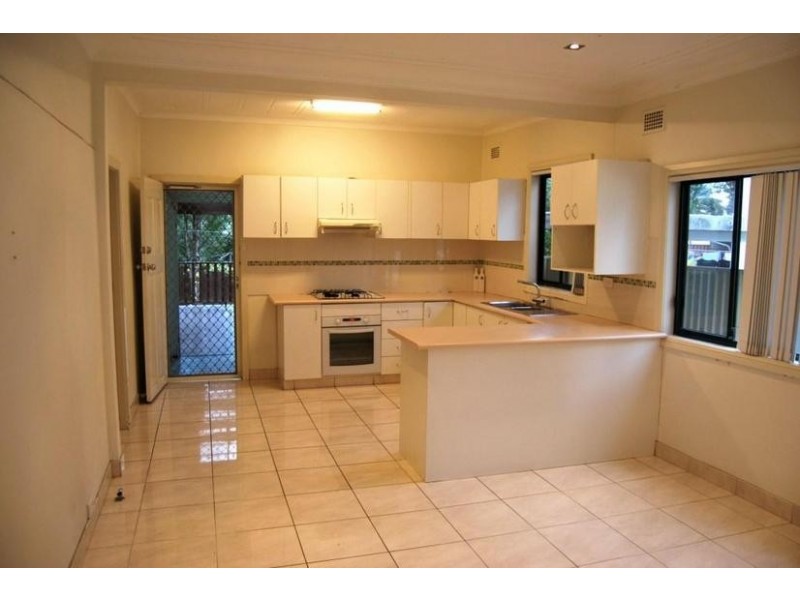 130 FOWLER ROAD, Guildford NSW 2161