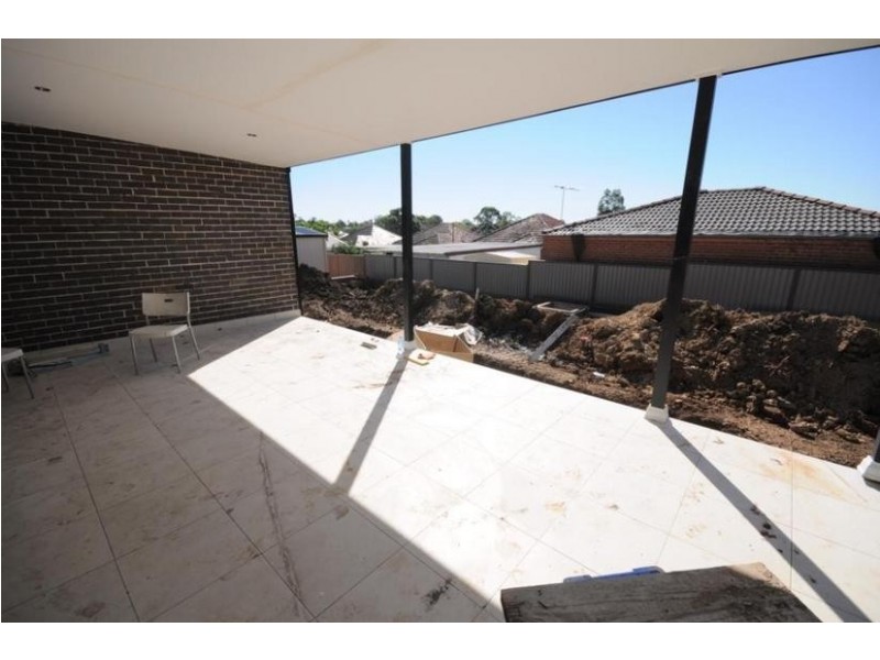 111 HAWKSVIEW STREET, Merrylands NSW 2160