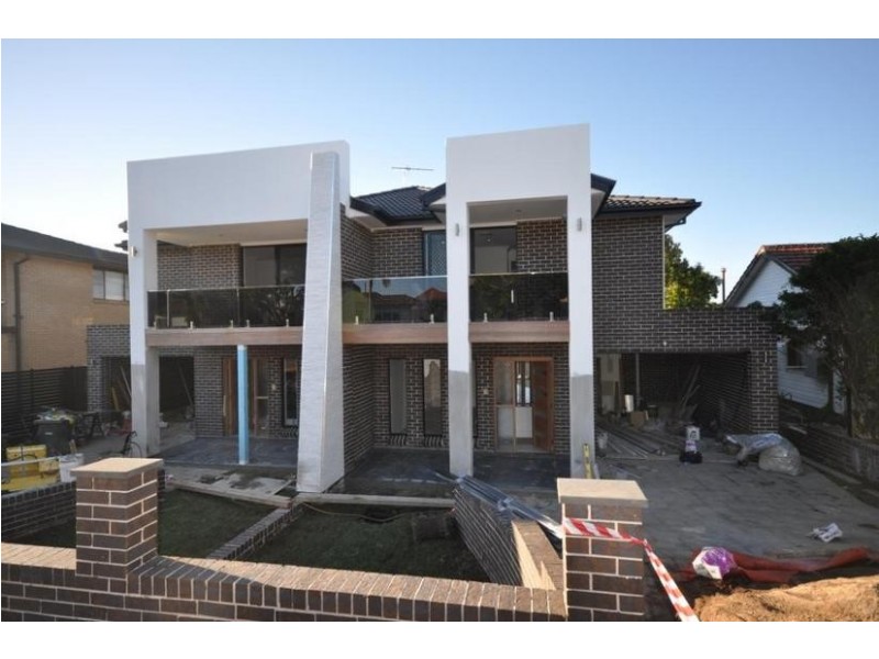 111 HAWKSVIEW ROAD, Merrylands NSW 2160