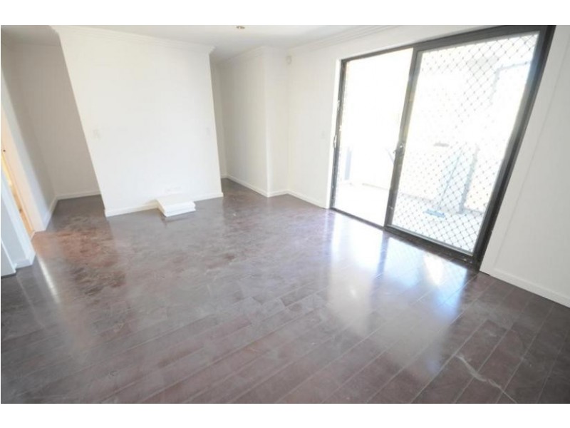 111 HAWKSVIEW ROAD, Merrylands NSW 2160