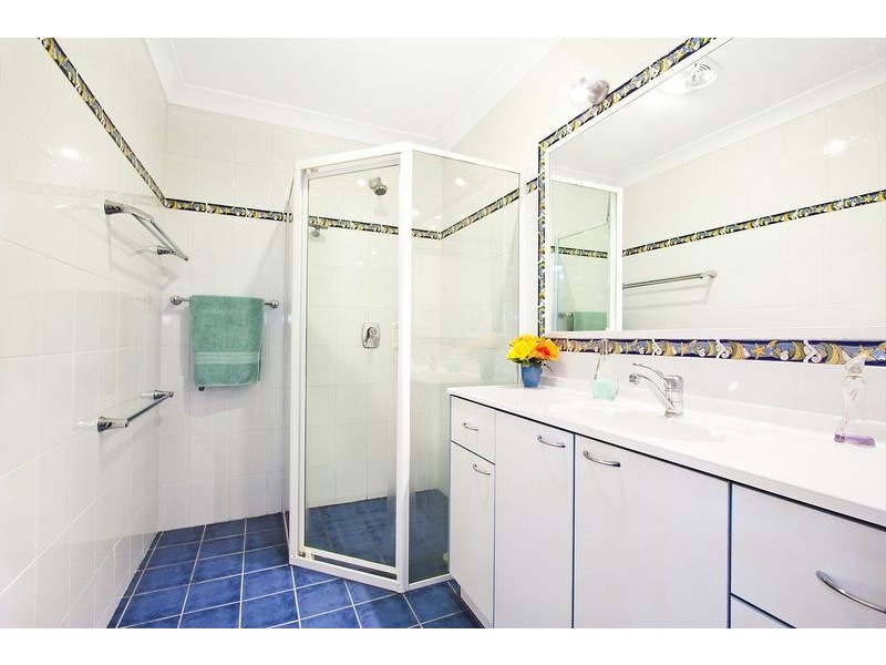 17 LUCERNE AVENUE, South Wentworthville NSW 2145