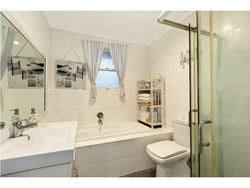 31 FAIRFIELD ROAD, Woodpark NSW 2164