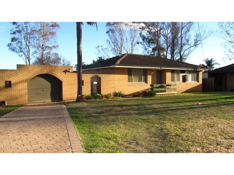 WEMBLEY AVE, Cambridge Park NSW 2747