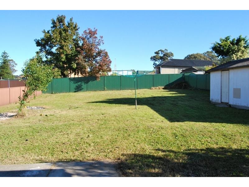 207 FOWLER ROAD, Guildford NSW 2161