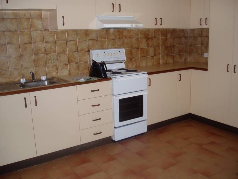 2/76 Savoy Street, Port Macquarie NSW 2444
