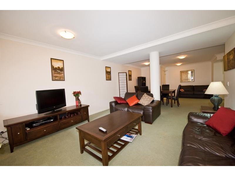 8/27-29 Waugh Street, Port Macquarie NSW 2444