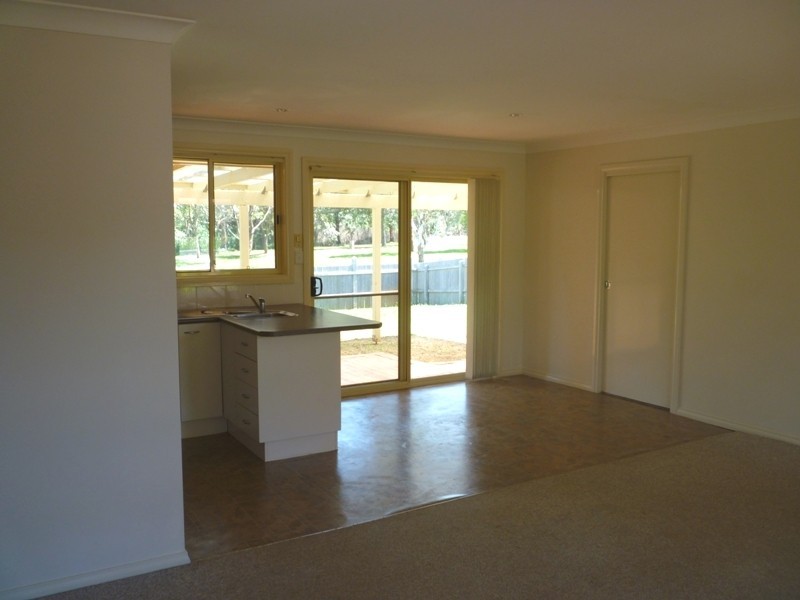 8 Parkside Court, Port Macquarie NSW 2444