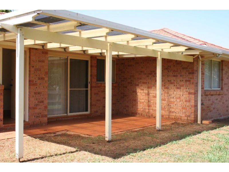 8 Parkside Court, Port Macquarie NSW 2444