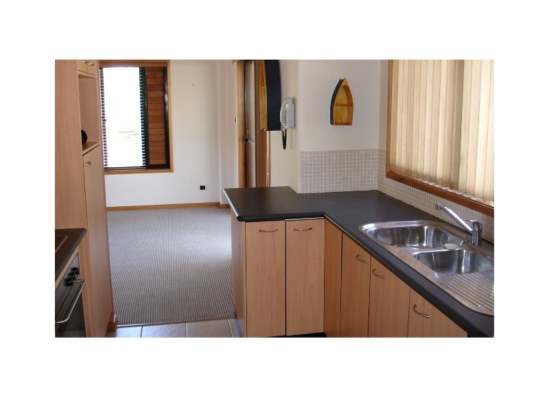 2/192 Matthew Flinders Drive, Port Macquarie NSW 2444