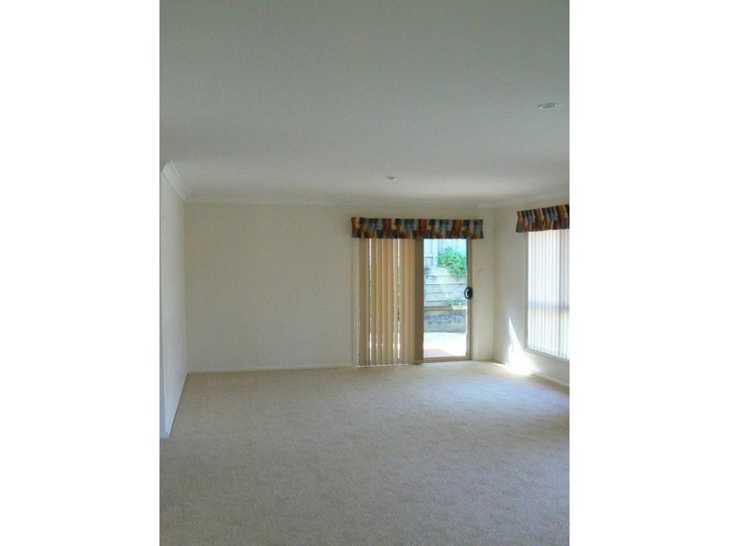 4 Deakin Close, Port Macquarie NSW 2444