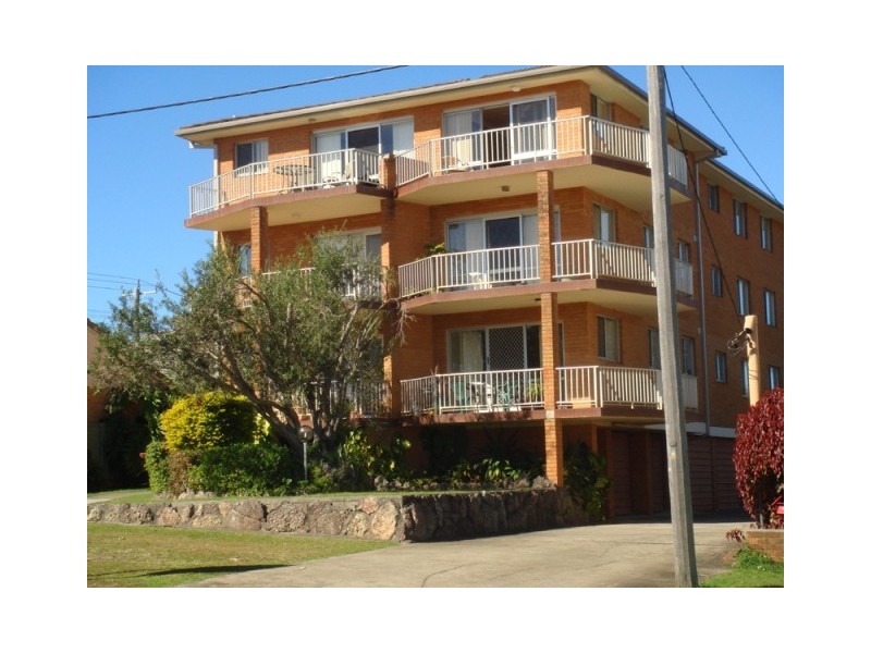8/42 Burrawan Street, Port Macquarie NSW 2444