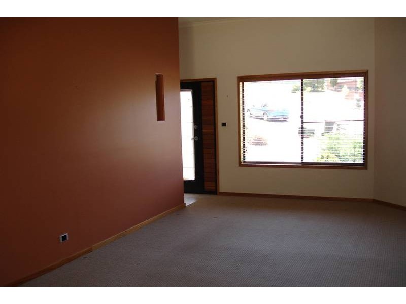 2/192 Mathew Flinders Drive, Port Macquarie NSW 2444