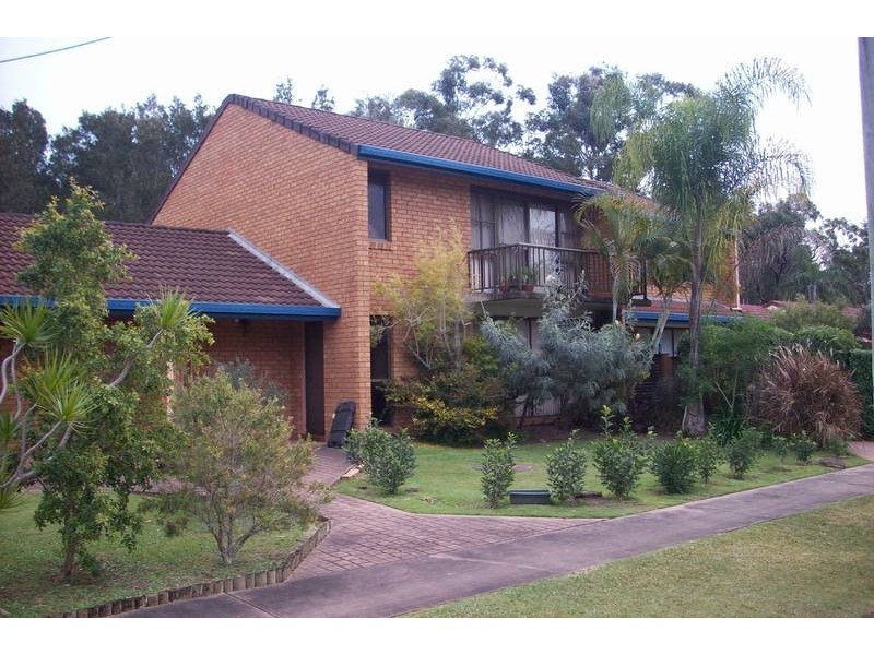 2/27 Wyandra Crescent, Port Macquarie NSW 2444