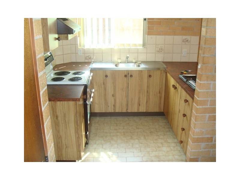 2/27 Wyandra Crescent, Port Macquarie NSW 2444